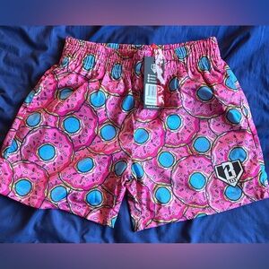 Baseball Lifestyle 101 Boys shorts - size L - pink with blue donuts - BRAND NEW